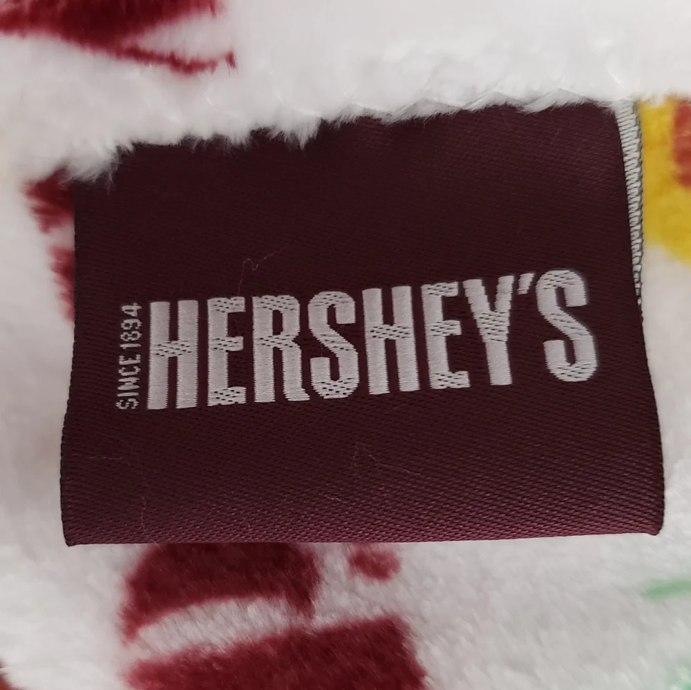 Hershey's Easter Bunny White Oversized Plush Throw Blanket 50x70 NWT
